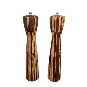 Handmade Wooden Salt and Pepper Mill Set